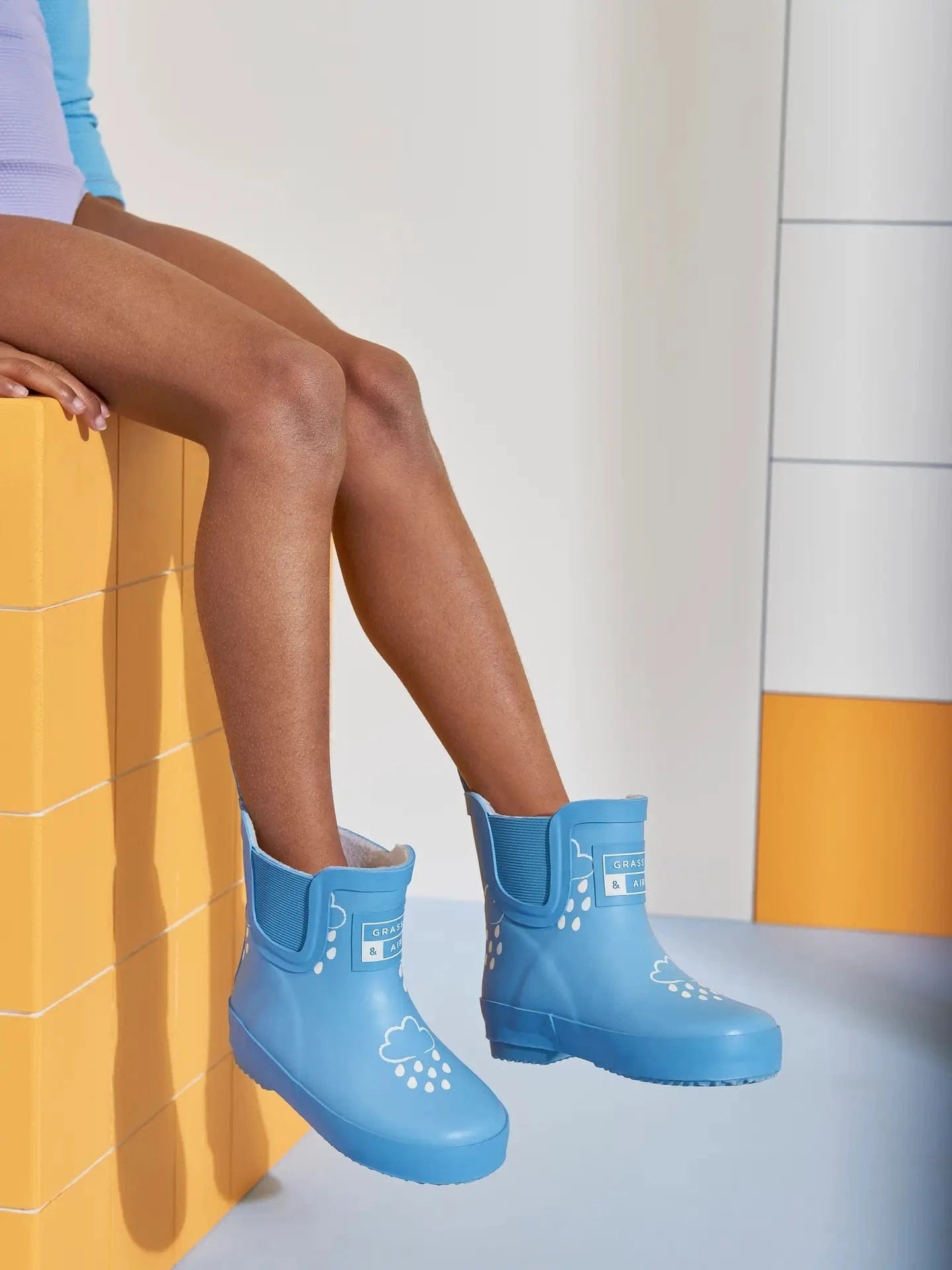 PRE-ORDER Cornflower Blue Short Colour-Changing Kids Wellies