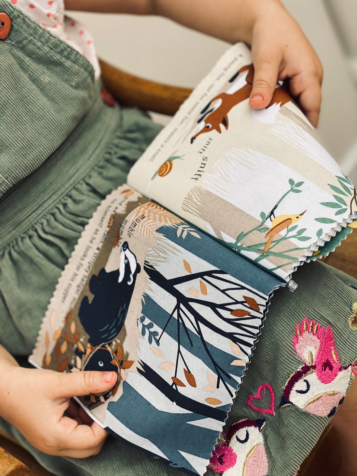 The woodland hush rag book