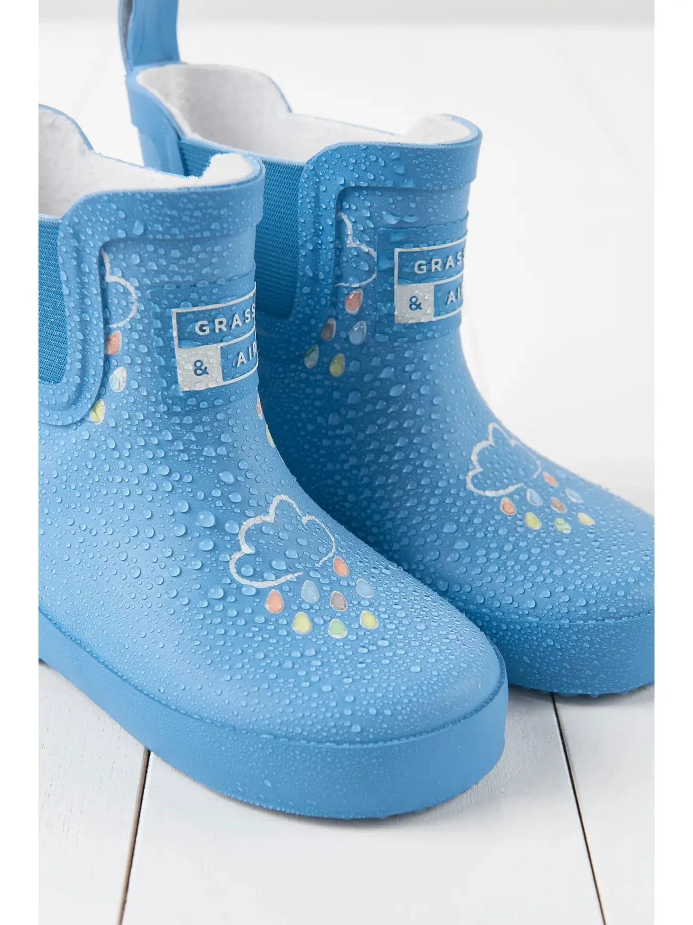 PRE-ORDER Cornflower Blue Short Colour-Changing Kids Wellies